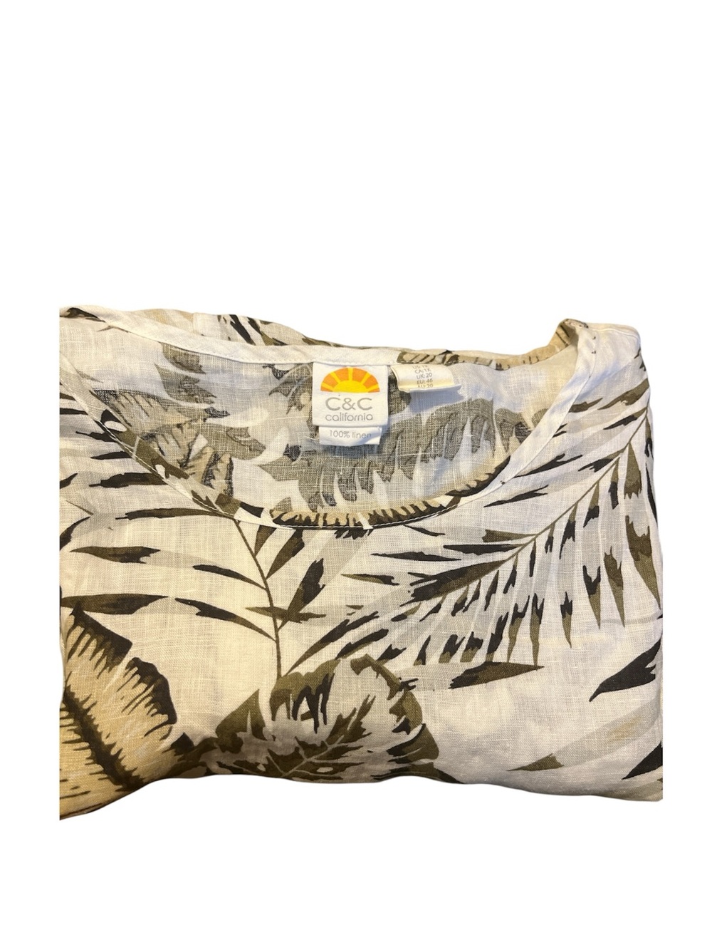 100% linen, C&C California Short-Sleeve Palm-Print Shirt in White and Olive